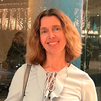 Meet Inna Alvazova