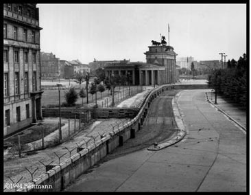 Berlin wall image