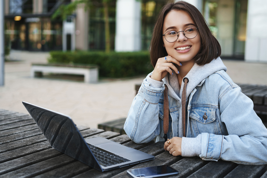 Person looking at Canvas screen