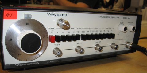 Photo of a function generator, which will allow us to put user-defined waveforms into our circuits.